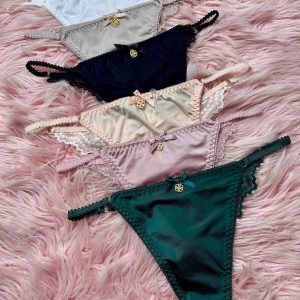 Colaless de tira en raso y puntilla